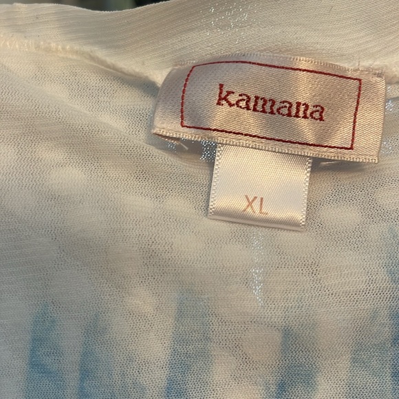 Gorgeous V-neck asymmetrical sheer over printed lining, scalloped lace bottom XL - Picture 4 of 10